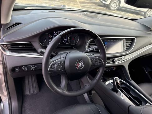 Used 2020 Buick Enclave Avenir w/ Avenir Technology Package image 34