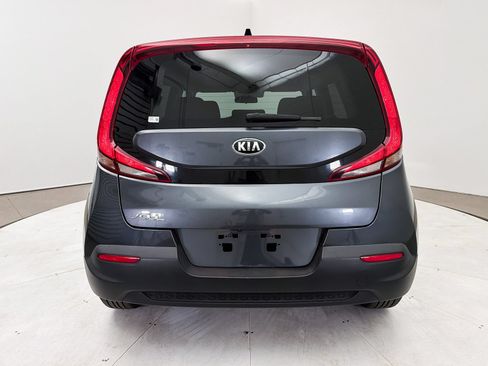 Used 2021 Kia Soul LX FWD image 13