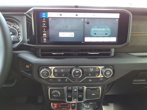 New 2026 Jeep Wrangler Unlimited Sport AWD/4WD image 18
