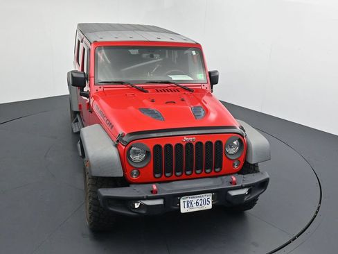 Used 2017 Jeep Wrangler Unlimited Rubicon AWD/4WD image 10