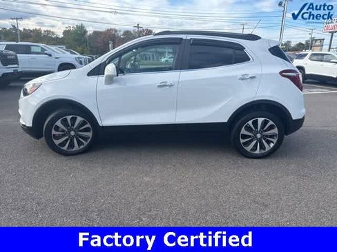 Certified 2022 Buick Encore Preferred w/ Safety Package image 4