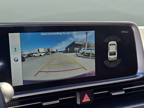 Used 2024 Hyundai Ioniq 6 SE RWD image 17