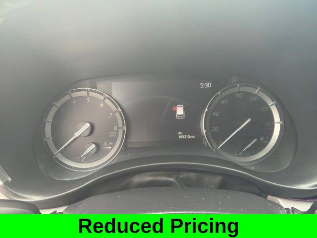 Used 2020 Toyota Highlander XLE AWD/4WD image 14