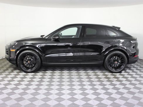 New 2026 Porsche Cayenne E-Hybrid Coupe image 2