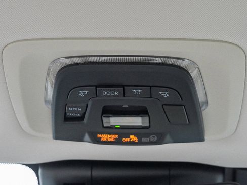 Certified 2026 Toyota Crown Limited w/ Advanced Technology Package image 32