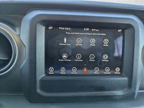 Used 2018 Jeep Wrangler Unlimited Sport S image 18