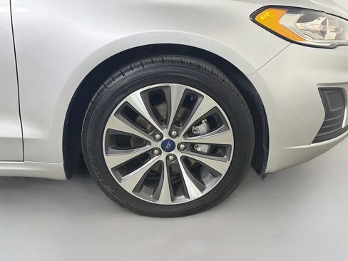 Used 2019 Ford Fusion SE AWD/4WD image 27