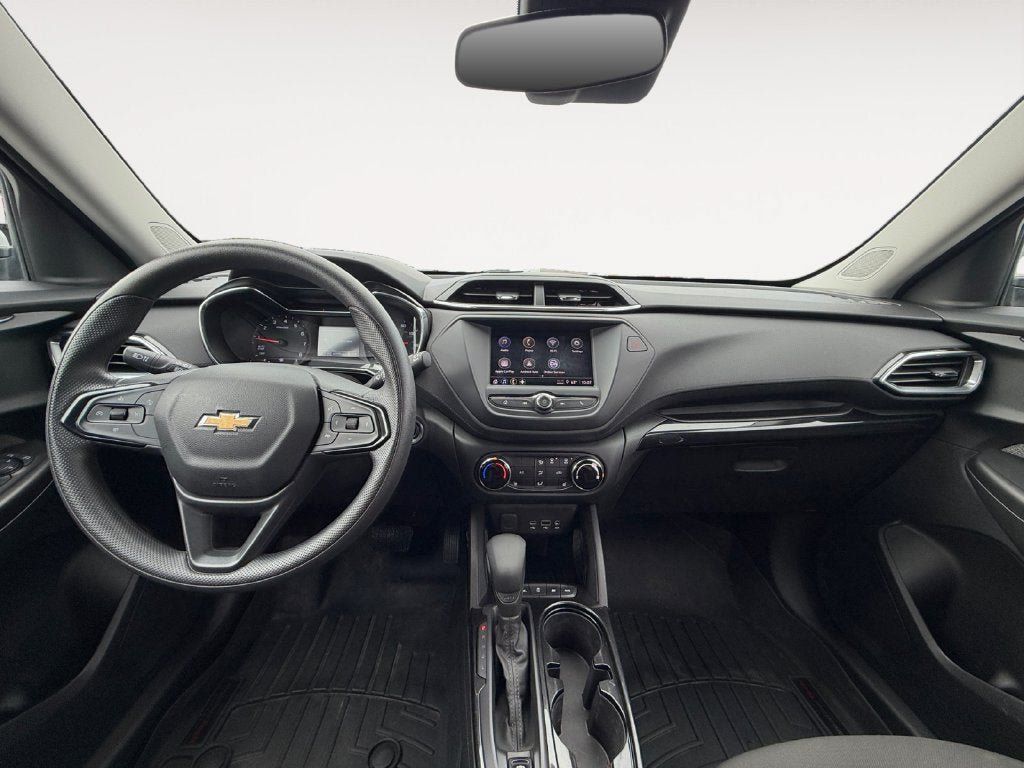Used 2022 Chevrolet TrailBlazer LT w/ Driver Confidence Package AWD/4WD image 12