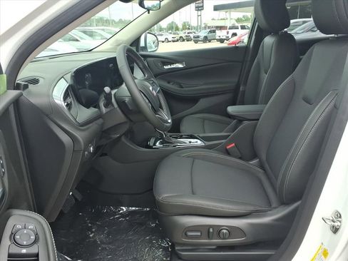 New 2026 Buick Encore GX Preferred FWD image 10