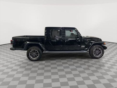 Used 2021 Jeep Gladiator Overland w/ Popular Equipment Package AWD/4WD image 2