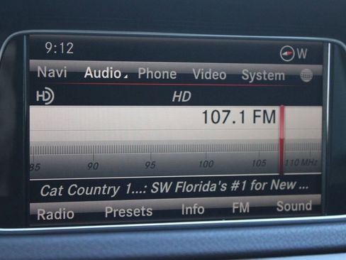 Used 2014 Mercedes-Benz E 350 Sedan image 22