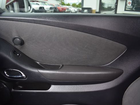 Used 2010 Chevrolet Camaro SS w/ RS Package RWD image 12