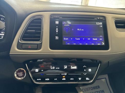 Used 2016 Honda HR-V EX image 25