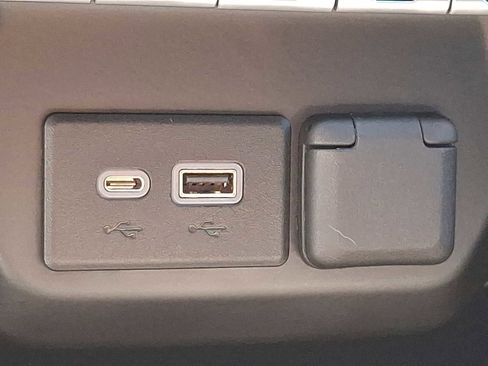 Used 2021 Chevrolet Silverado 1500 Custom w/ LPO, Dark Essentials Package image 20