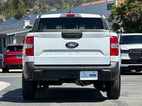New 2026 Ford Maverick XLT w/ XLT Luxury Package FWD image 4