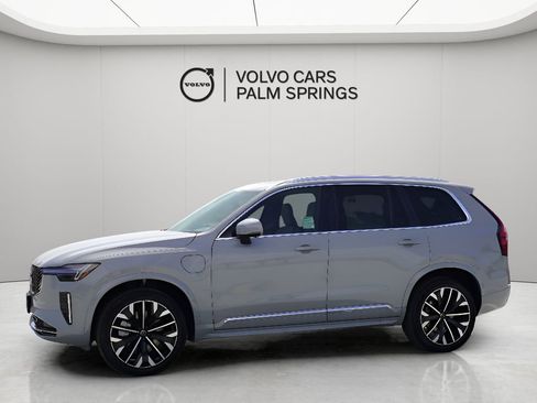 New 2025 Volvo XC90 T8 Core w/ Protection Package image 5