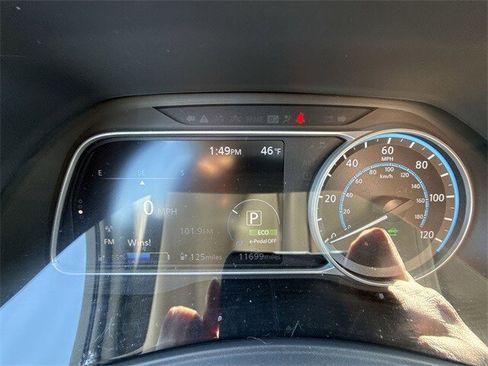 Used 2024 Nissan Leaf SV Plus image 15