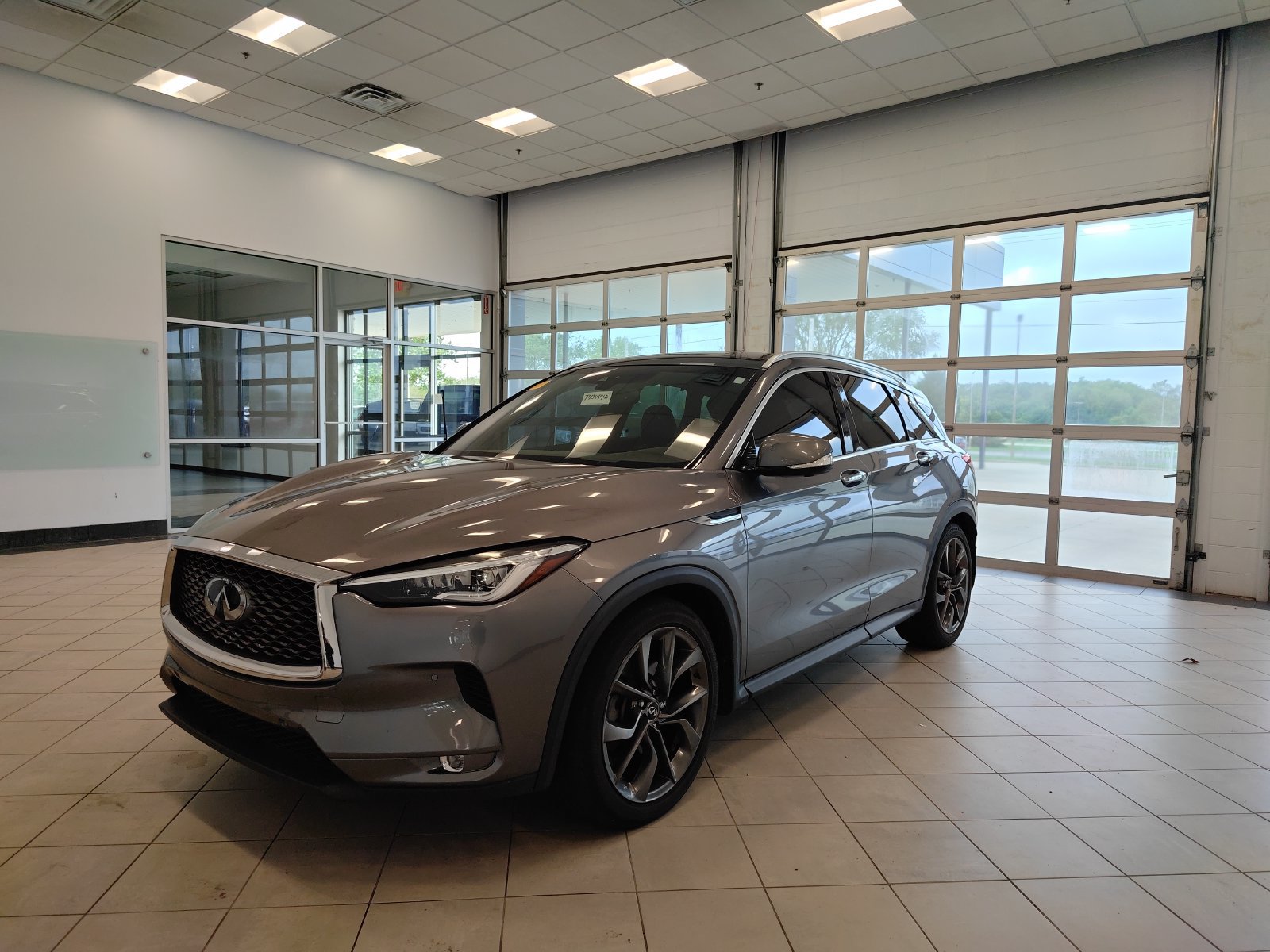 Used 2019 INFINITI QX50 Essential w/ Sensory Package AWD/4WD image 7
