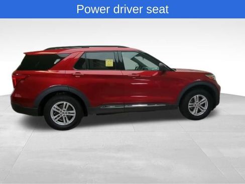 Used 2020 Ford Explorer XLT w/ Equipment Group 202A image 7