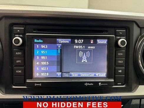 Used 2019 Toyota Tacoma SR5 image 22