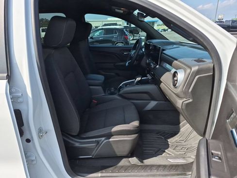Certified 2024 Chevrolet Colorado LT w/ LT Convenience Package II RWD image 25