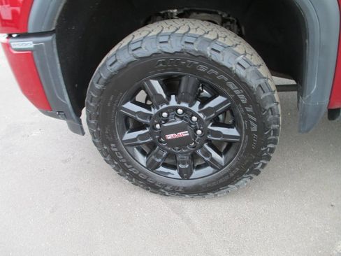 Used 2024 GMC Sierra 2500 AT4 w/ AT4 Premium Plus Package image 14