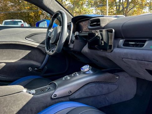 Used 2022 Maserati MC20 Coupe image 12