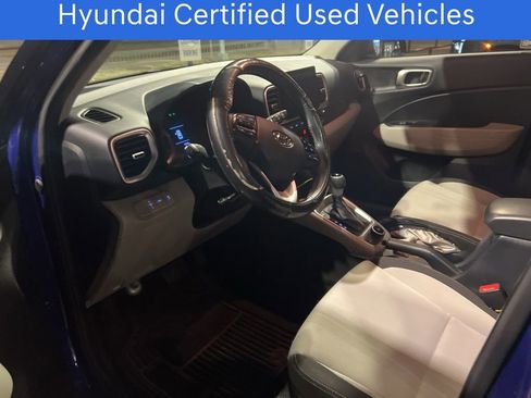 Certified 2021 Hyundai Venue SEL image 7