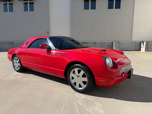 Used 2002 Ford Thunderbird RWD image 1