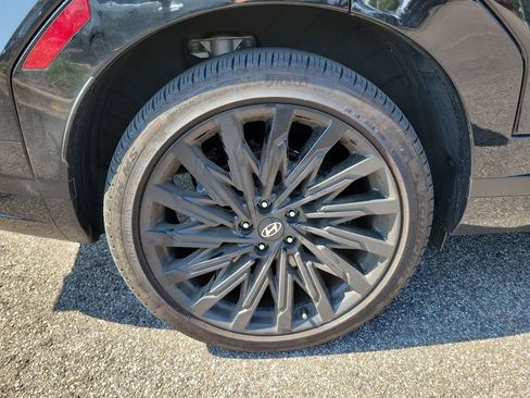 Used 2024 Hyundai Santa Fe Calligraphy AWD/4WD image 11