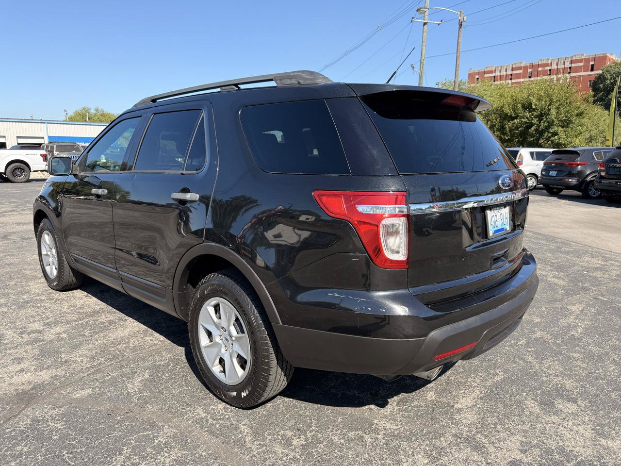 Used 2014 Ford Explorer FWD image 5
