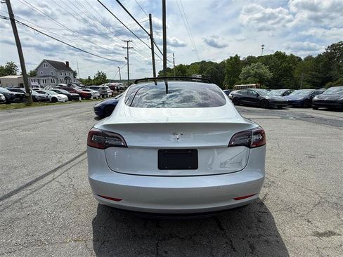 Used 2018 Tesla Model 3 Long Range AWD/4WD image 4