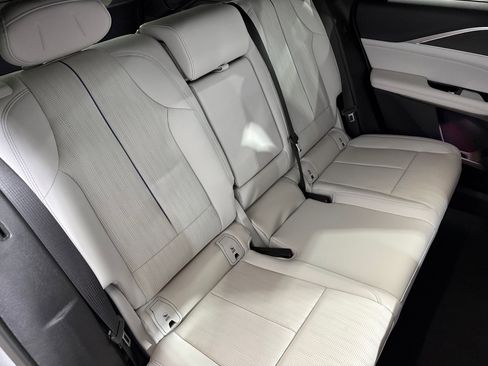 New 2026 Cadillac Lyriq Sport AWD/4WD image 44
