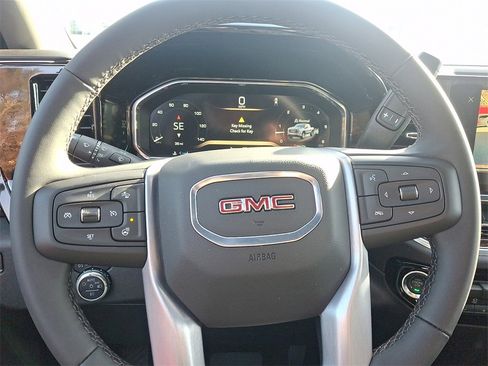 New 2026 GMC Sierra 1500 Elevation image 15
