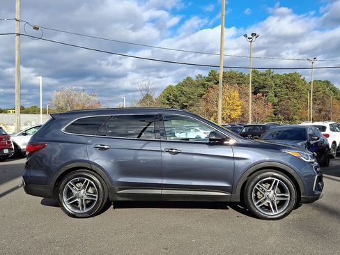 Used 2017 Hyundai Santa Fe SE Ultimate w/ SE Ultimate Tech Package 03 image 32