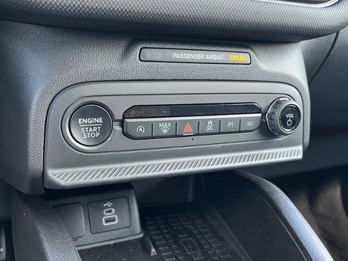 Certified 2025 Ford Bronco Sport Outer Banks w/ Outer Banks Tech Package+ AWD/4WD image 25