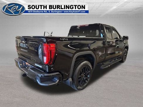 Used 2024 GMC Sierra 1500 Elevation w/ LPO, Elevation Black Package AWD/4WD image 7