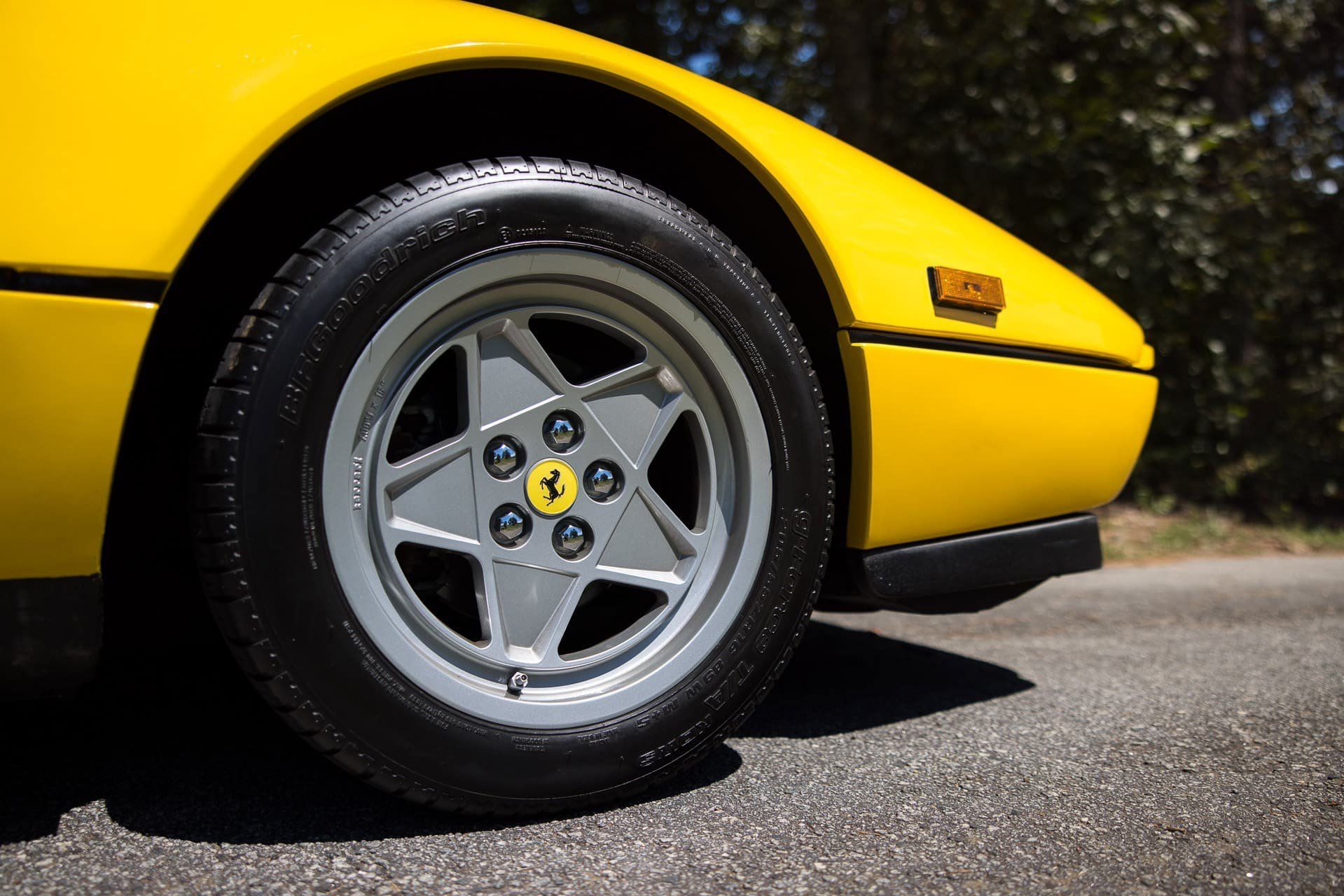 Used 1986 Ferrari 328 GTS RWD image 13