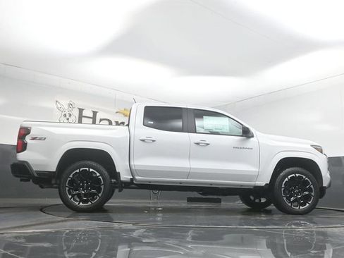 New 2026 Chevrolet Colorado Z71 w/ Technology Package AWD/4WD image 31