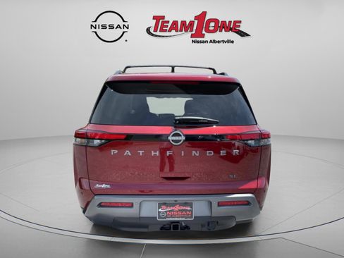 New 2026 Nissan Pathfinder SL FWD image 7