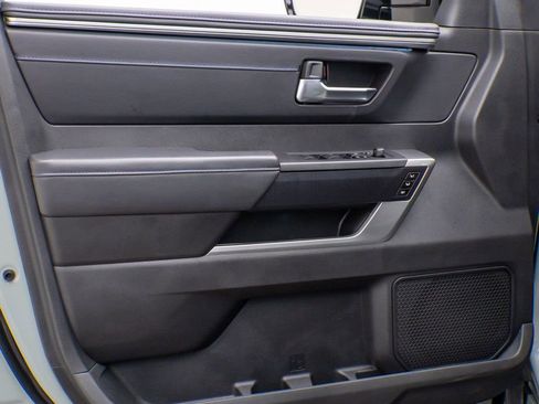 Used 2025 Toyota Tundra Platinum image 10