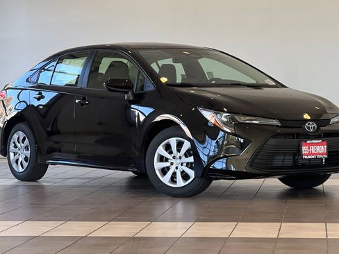 Certified 2026 Toyota Corolla LE w/ LE Premium Package image 2