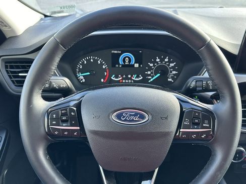 Used 2022 Ford Escape SE w/ Convenience Package image 60