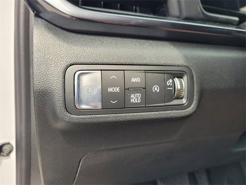 New 2026 GMC Terrain AT4 w/ Convenience Package III image 23