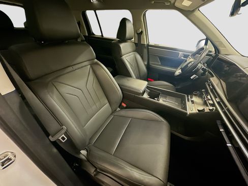 Used 2025 Hyundai Santa Fe SEL AWD/4WD image 34