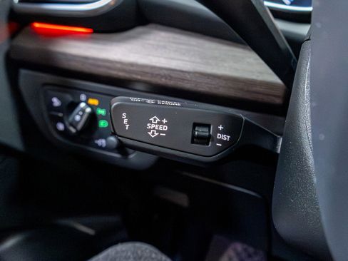 Used 2021 Audi Q5 Prestige image 61