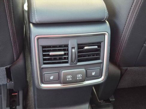 Used 2024 Subaru Forester Touring AWD/4WD image 20