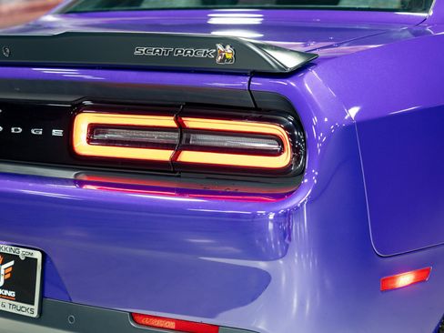 Used 2023 Dodge Challenger R/T Scat Pack w/ Plus Package RWD image 34