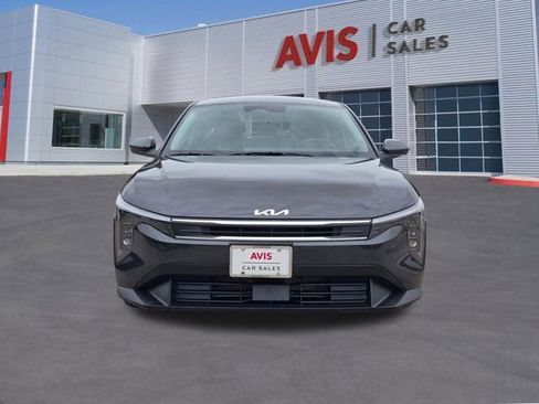Used 2025 Kia K4 FWD image 2