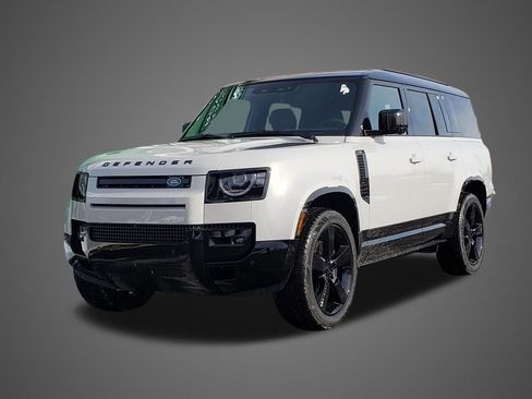 New 2026 Land Rover Defender 130 X-Dynamic SE image 1